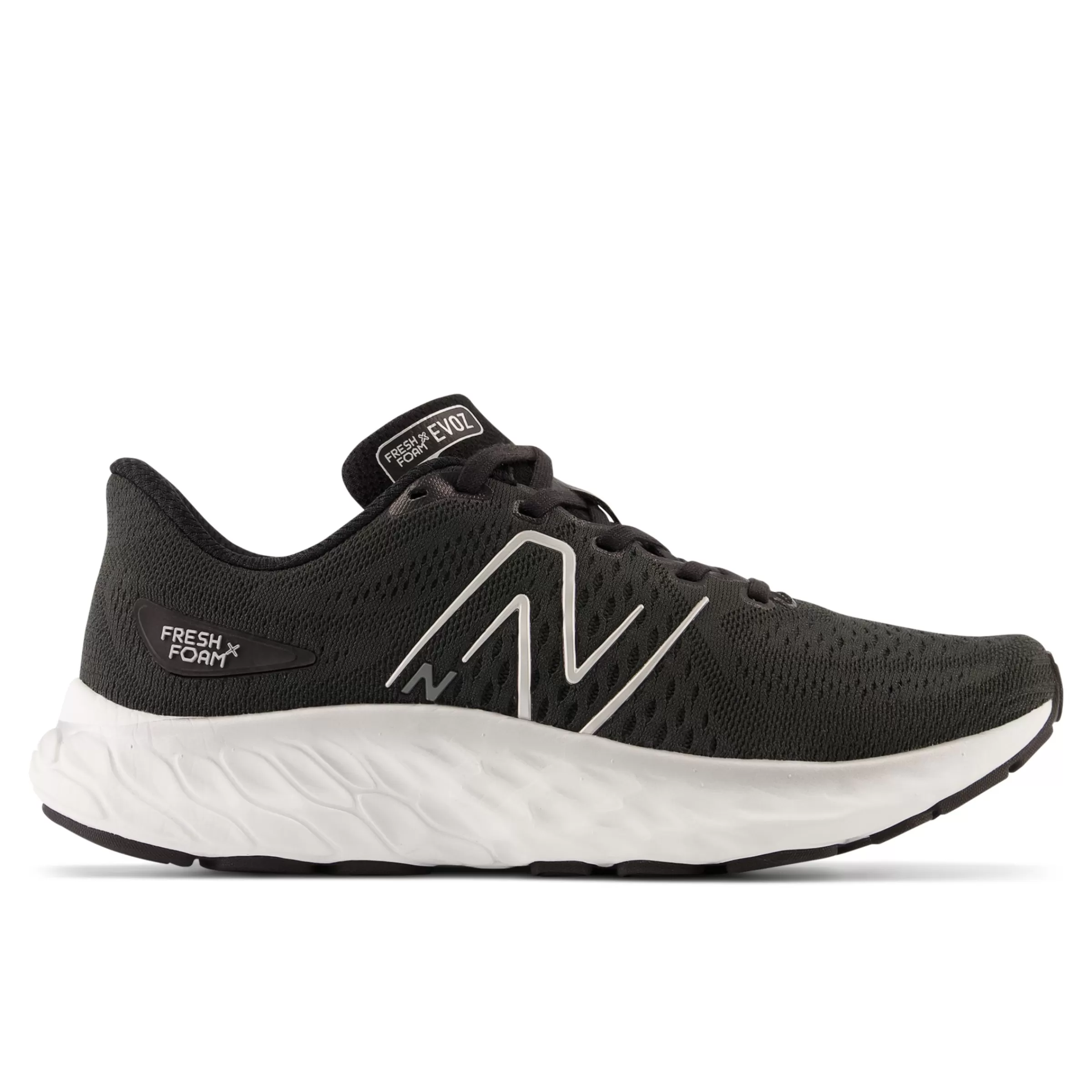 New Balance Chaussures de Running | Course de moyenne distance-FreshFoamXEVOZv3 Black avec Silver Metallic