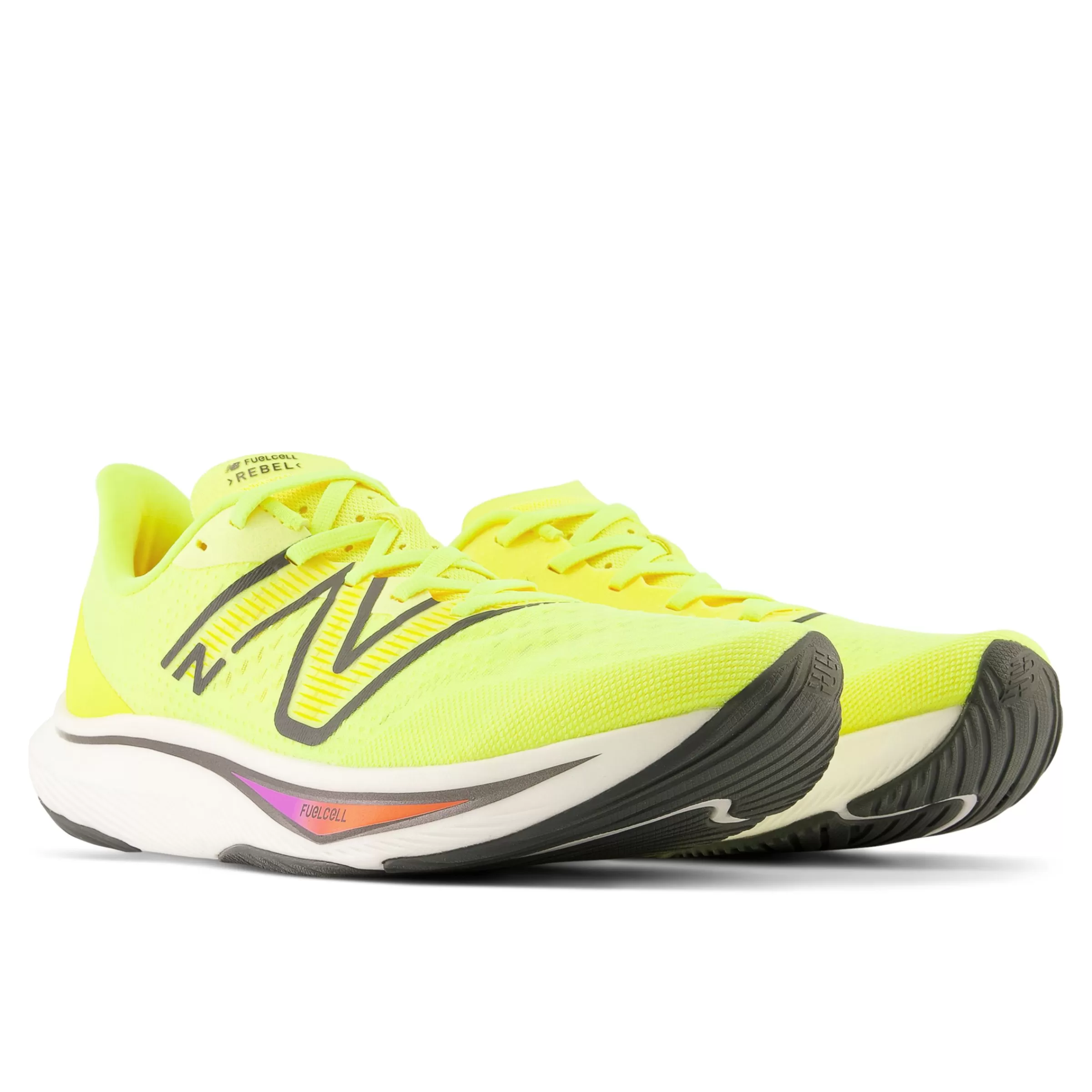 New Balance Chaussures de Running | Course de moyenne distance-FuelCellRebelv3 Cosmic Pineapple avec Blacktop et Neon Dragonfly