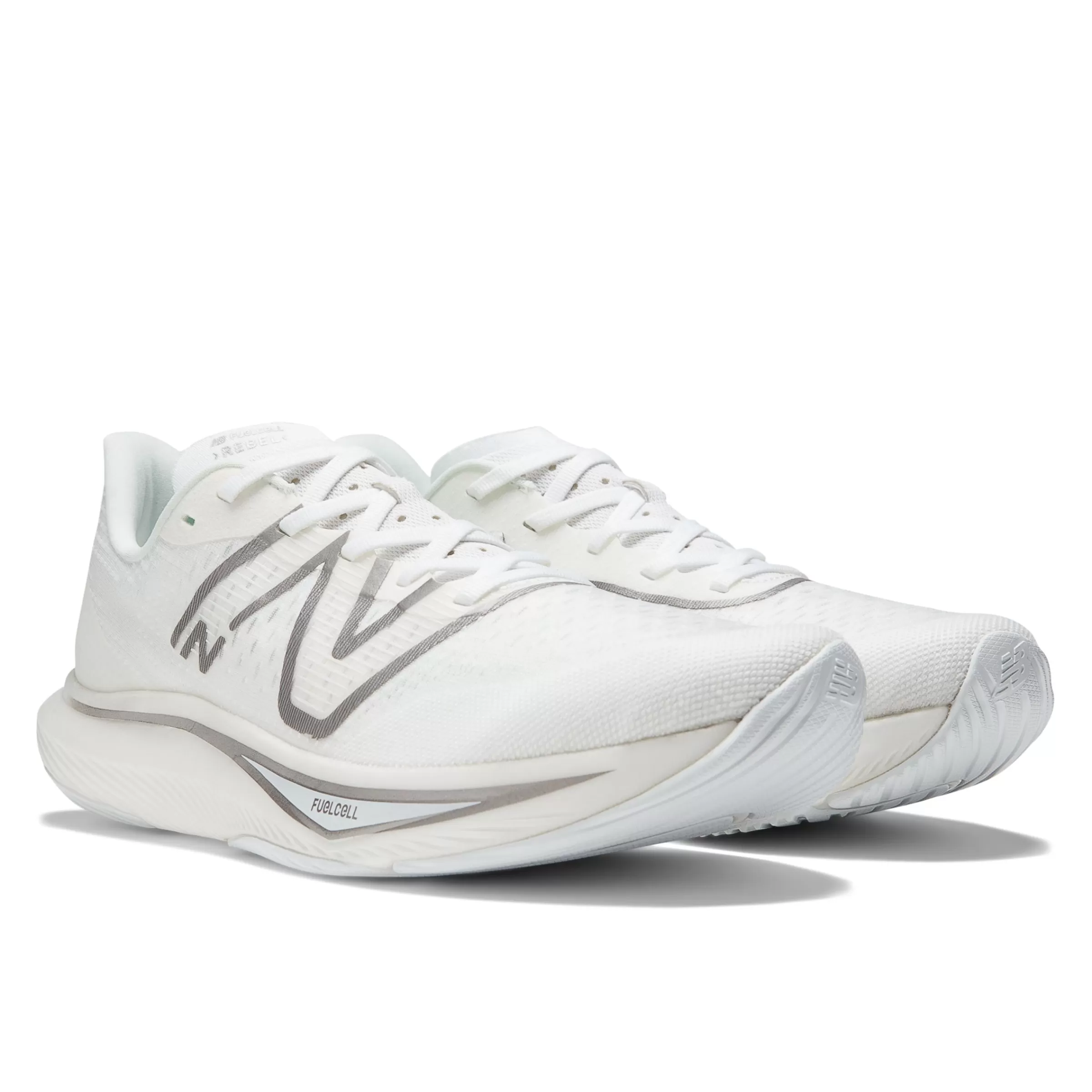 New Balance Chaussures de Running | Course de moyenne distance-FuelCellRebelv3 White avec Dark Silver Metallic et Light Silver Metallic