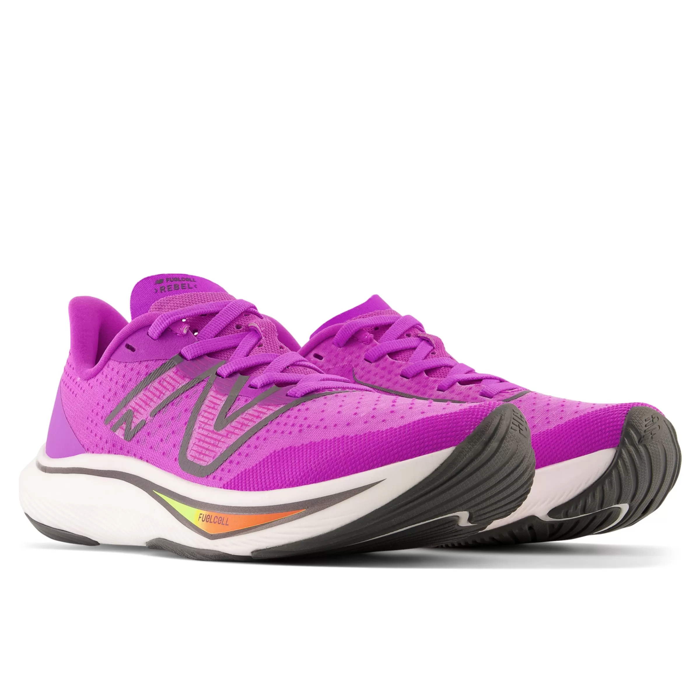 New Balance Chaussures de Running | Course de moyenne distance-FuelCellRebelv3 Cosmic Rose avec Blacktop et Neon Dragonfly