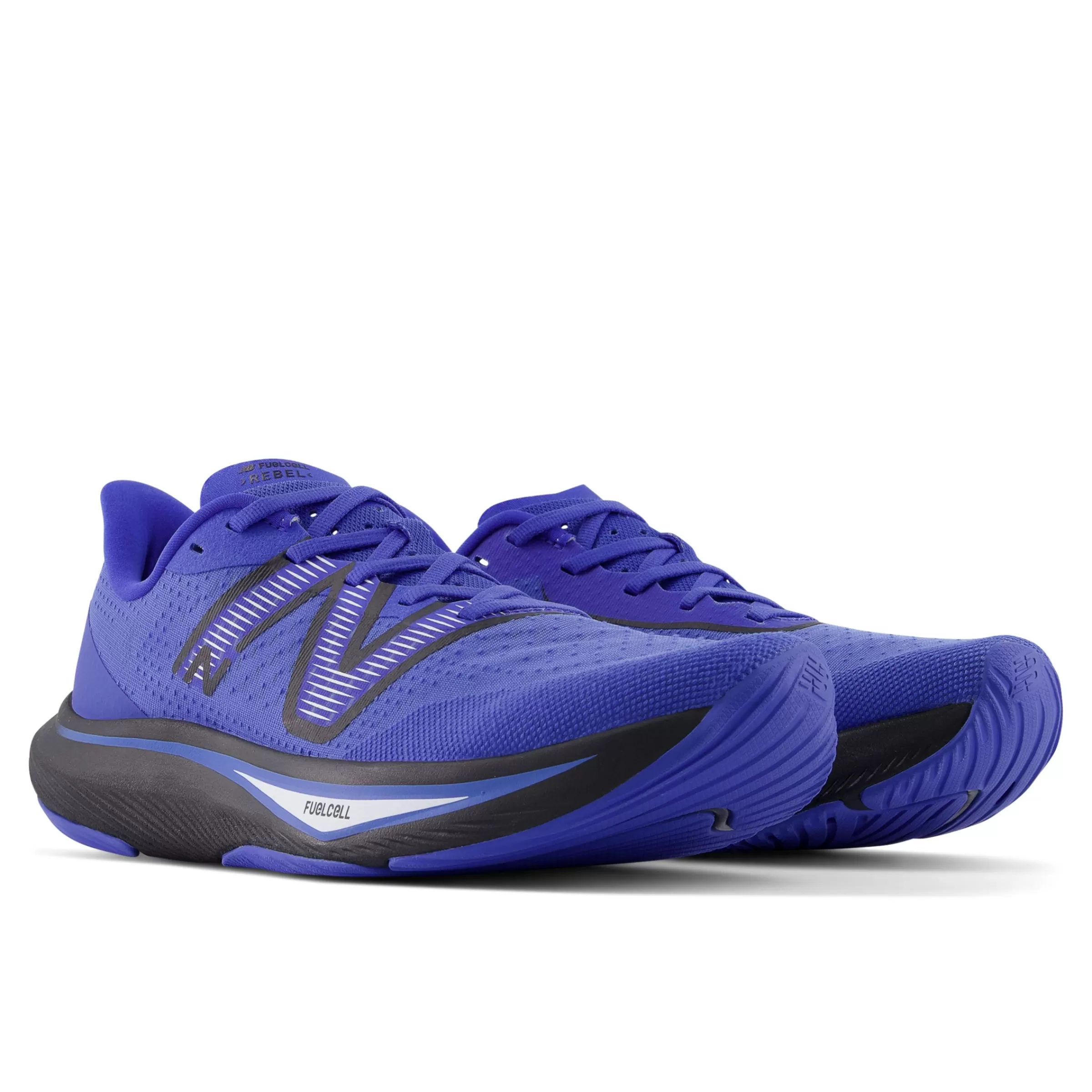 New Balance Chaussures Soldes-FuelCellRebelv3