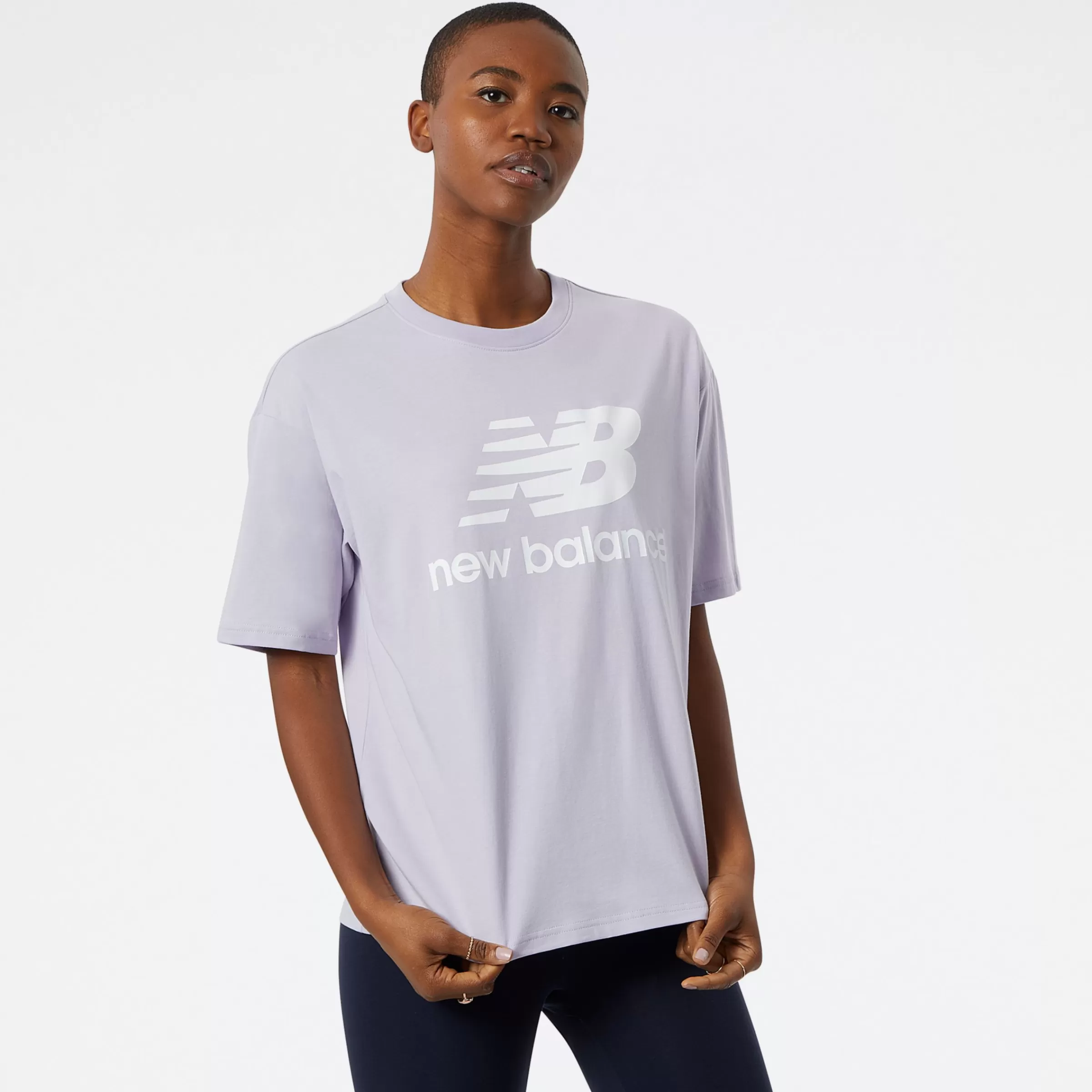 New Balance Tee-shirts et Débardeurs | Vêtements-T-ShirtNBEssentialsStackedLogo GREY VIOLET