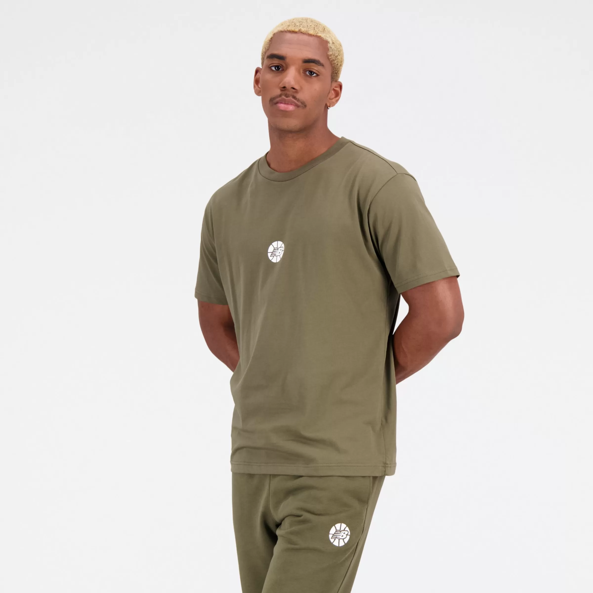 New Balance Sport | Vêtements-T-ShirtNBHoopsEssentialsFundamental DARK MOSS